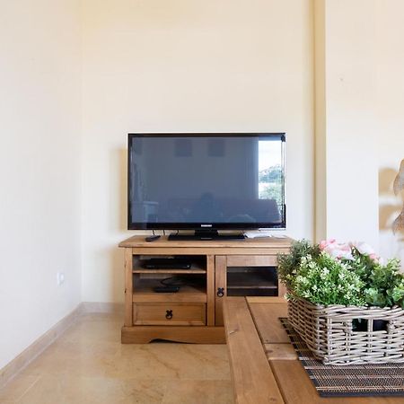 2261-Superb Apt On The Beach, On Duquesa Harbour Manilva Esterno foto