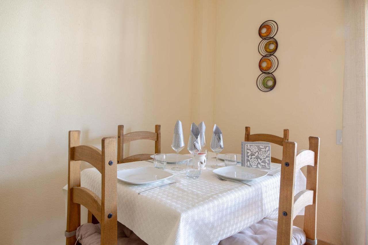 2261-Superb Apt On The Beach, On Duquesa Harbour Manilva Esterno foto